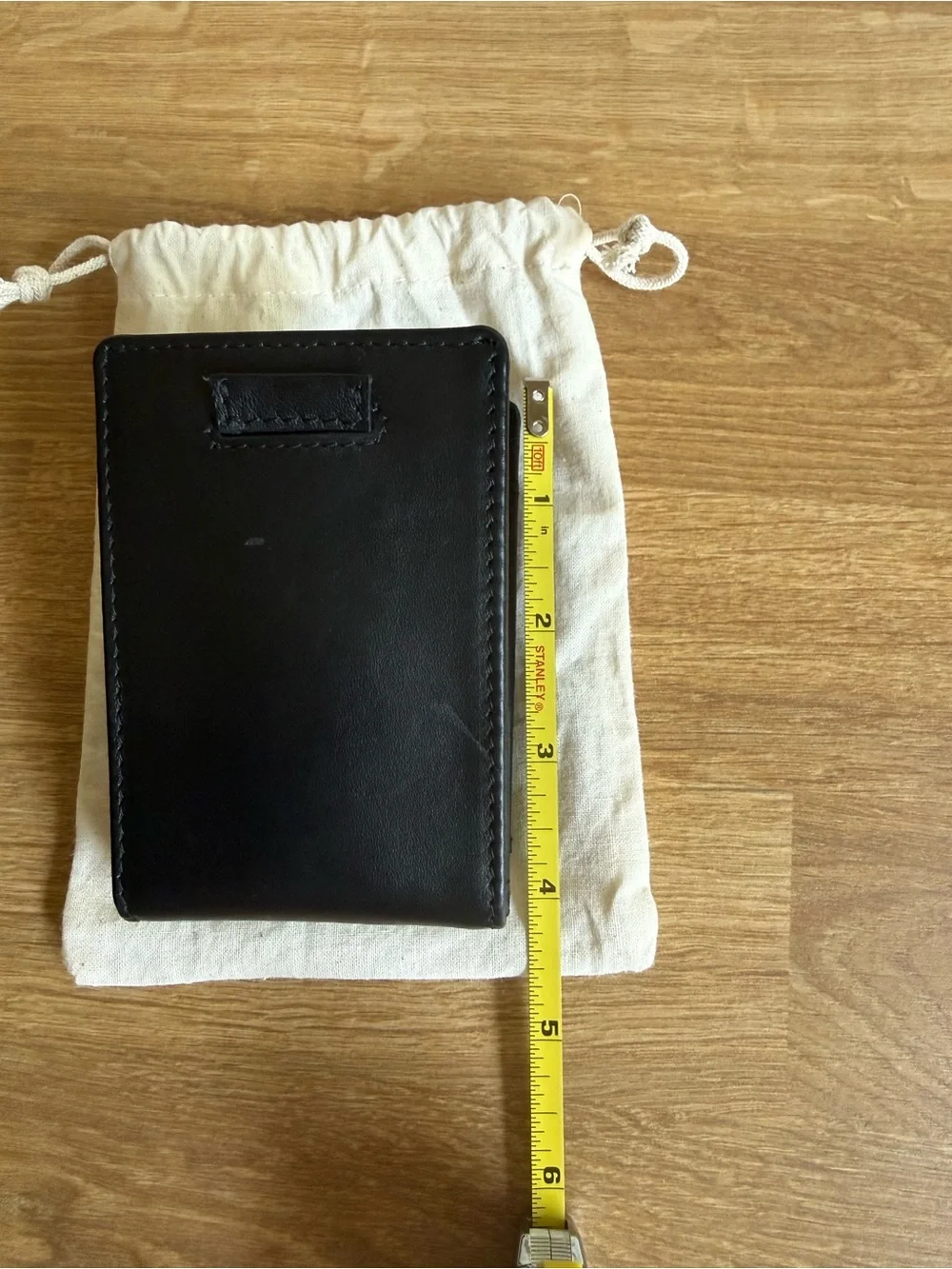 Quince Men’s Italian Leather Money-Clip Wallet in Black New.
